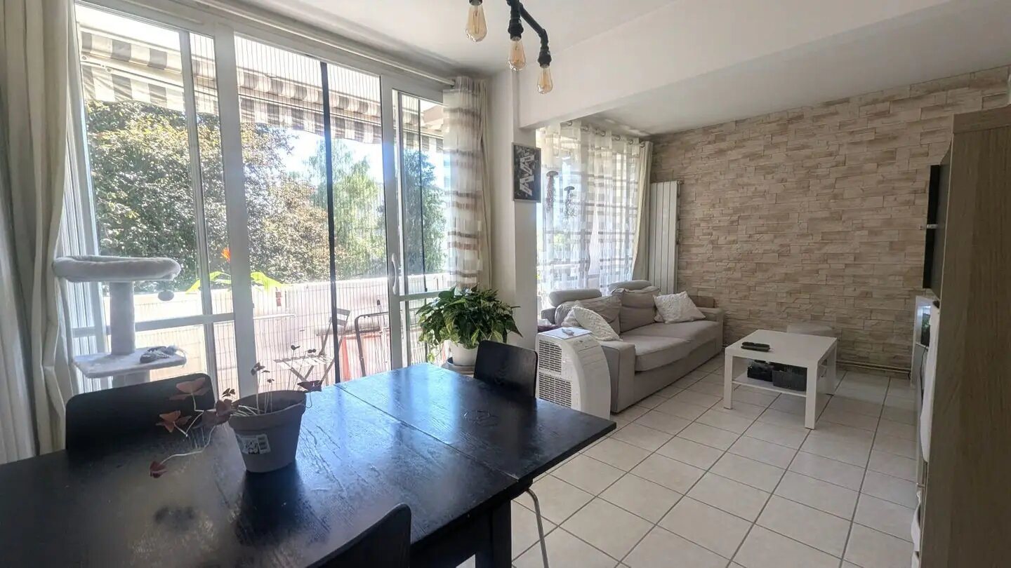 Appartement à vendre, 79m², Saint-Martin-d'Hères