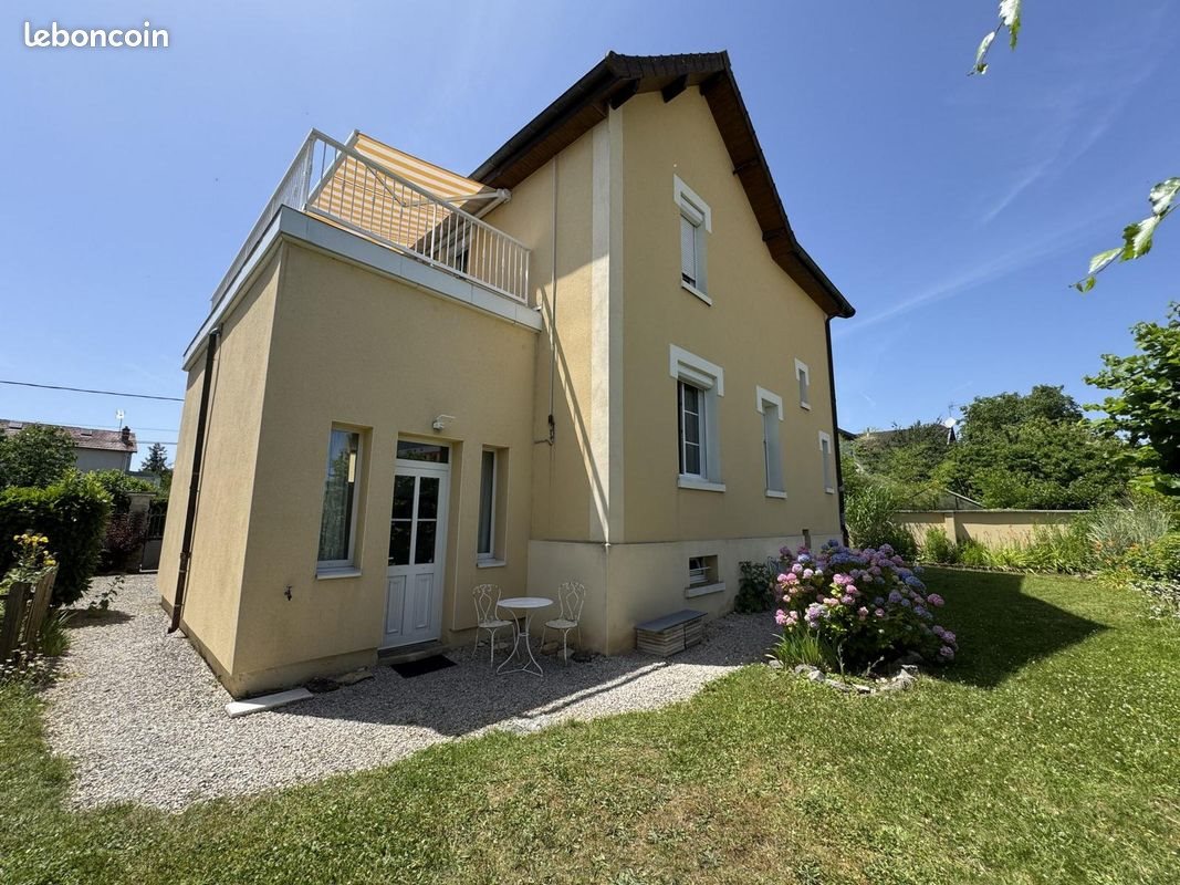 Maison à vendre, 124m², Dole