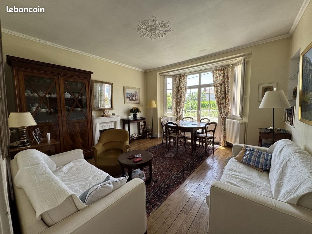 Maison à vendre, 124m², Dole