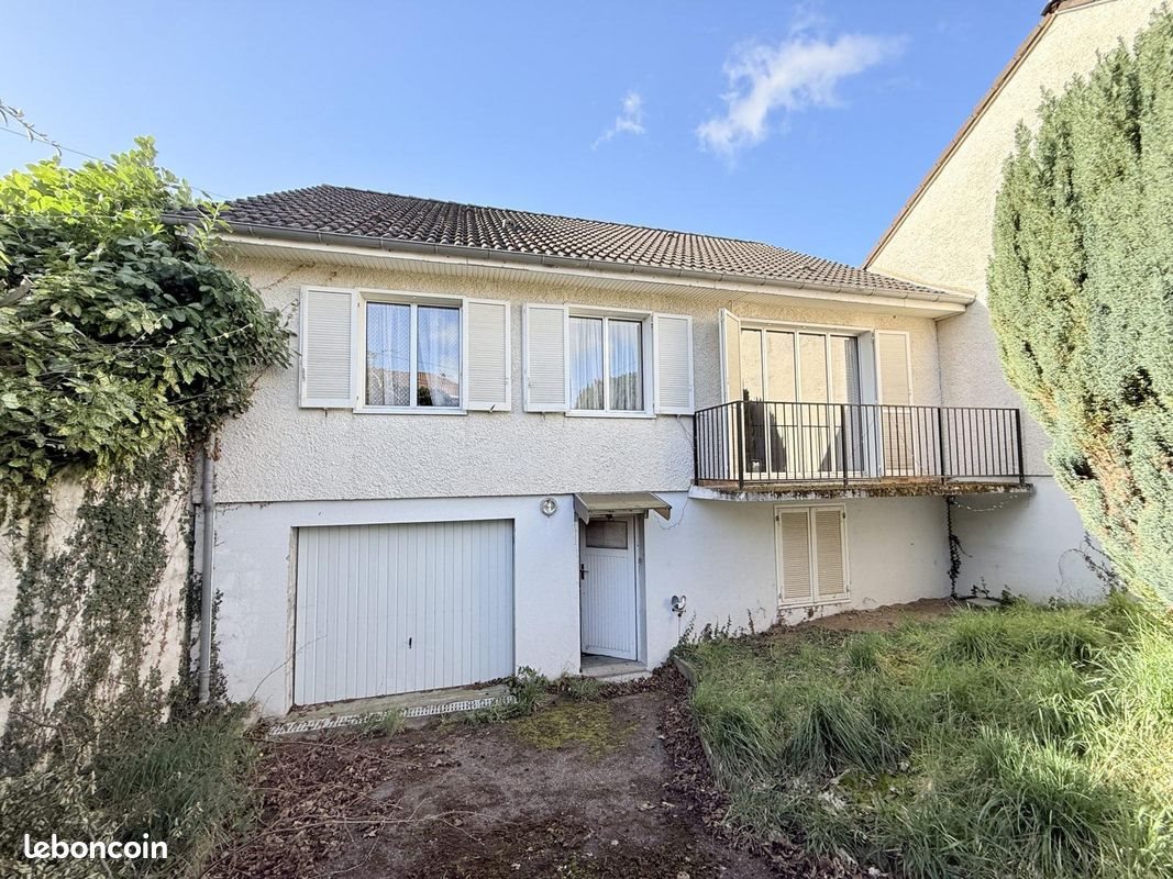Maison à vendre, 79m², Saint-Yorre