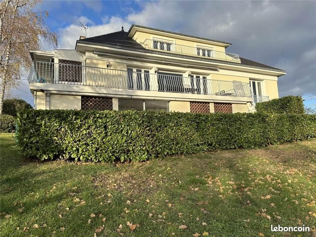 Maison à vendre, 276m², Vendat