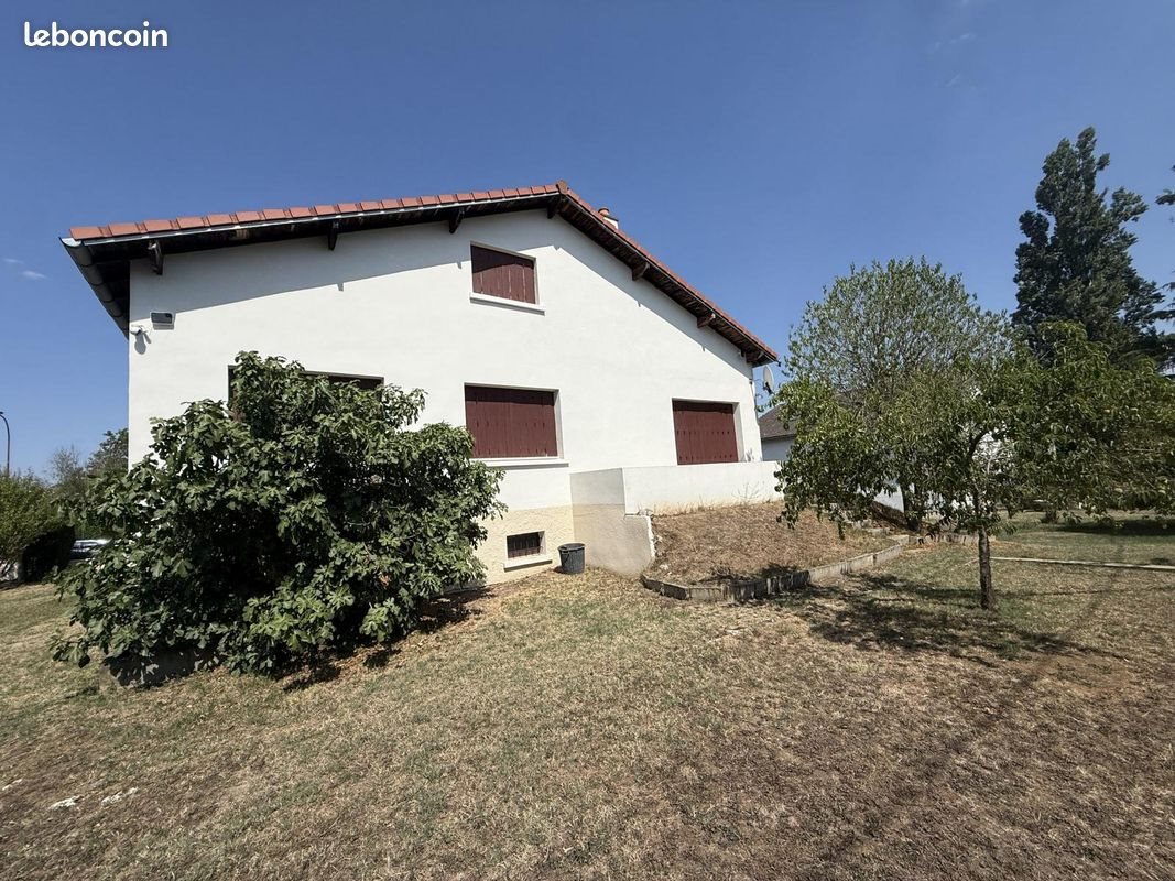 Maison à vendre, 130m², Charmeil