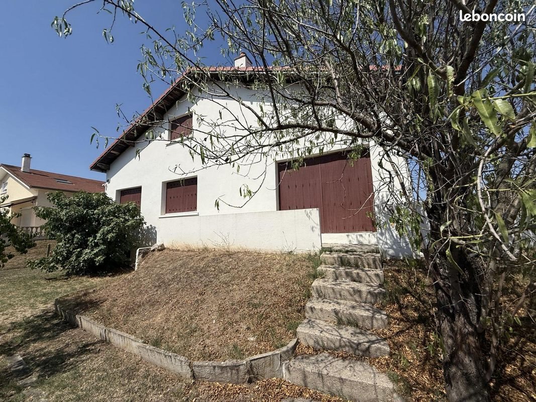 Maison à vendre, 130m², Charmeil