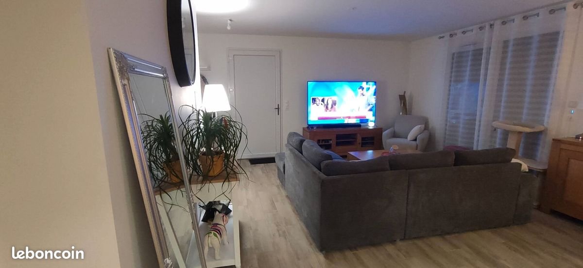 Maison à louer, 97m², Bruyères-et-Montbérault