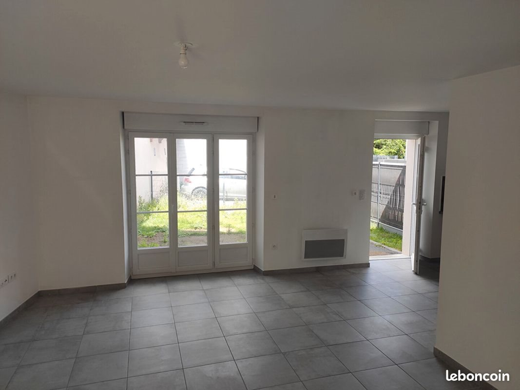 Maison à louer, 69m², Montaigu