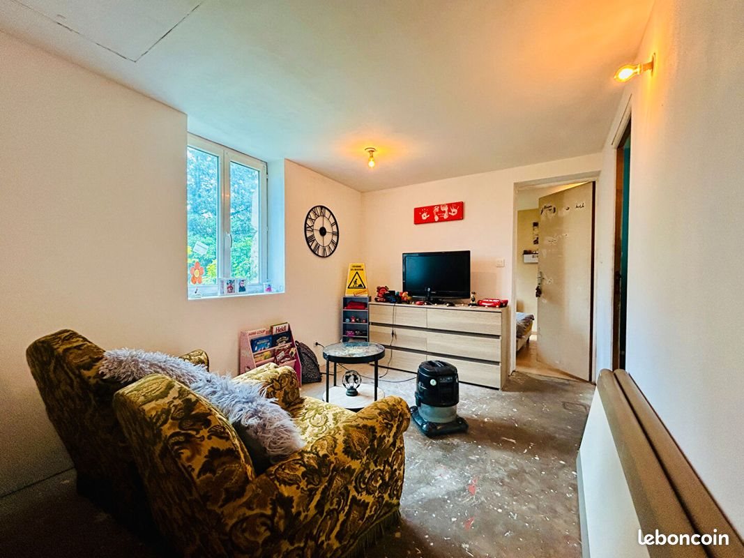 Maison à vendre, 94m², Crépy