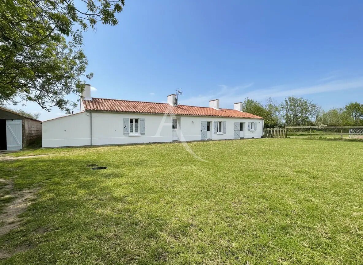Maison à vendre, 142m², Saint-Urbain