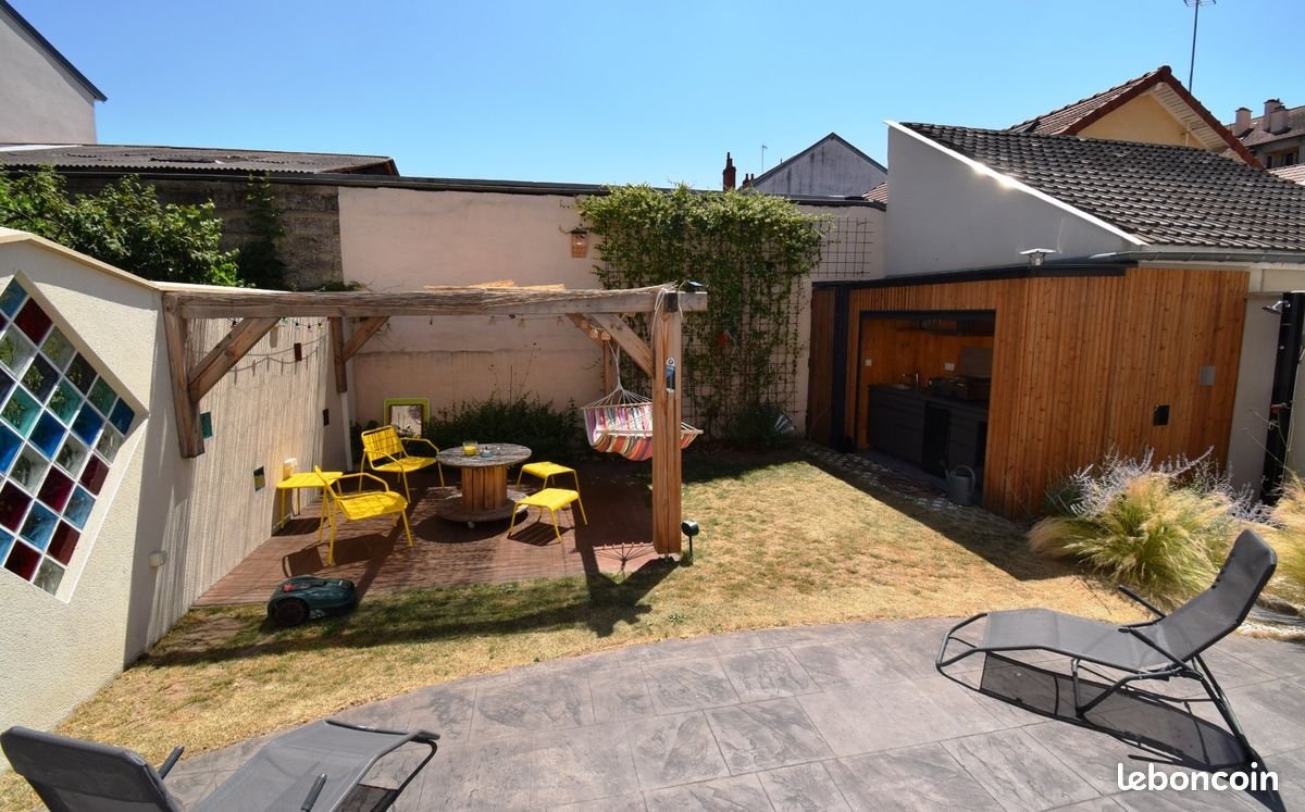 Maison à vendre, 101m², Vichy
