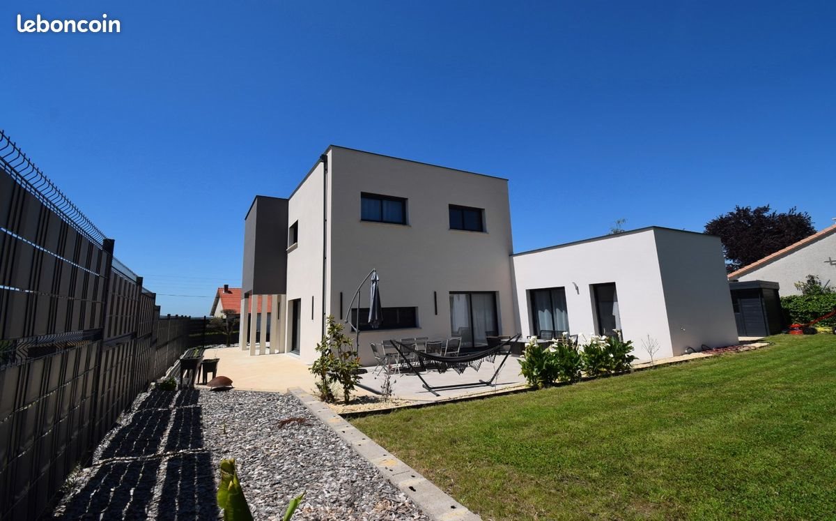 Maison à vendre, 161m², Creuzier-le-Vieux