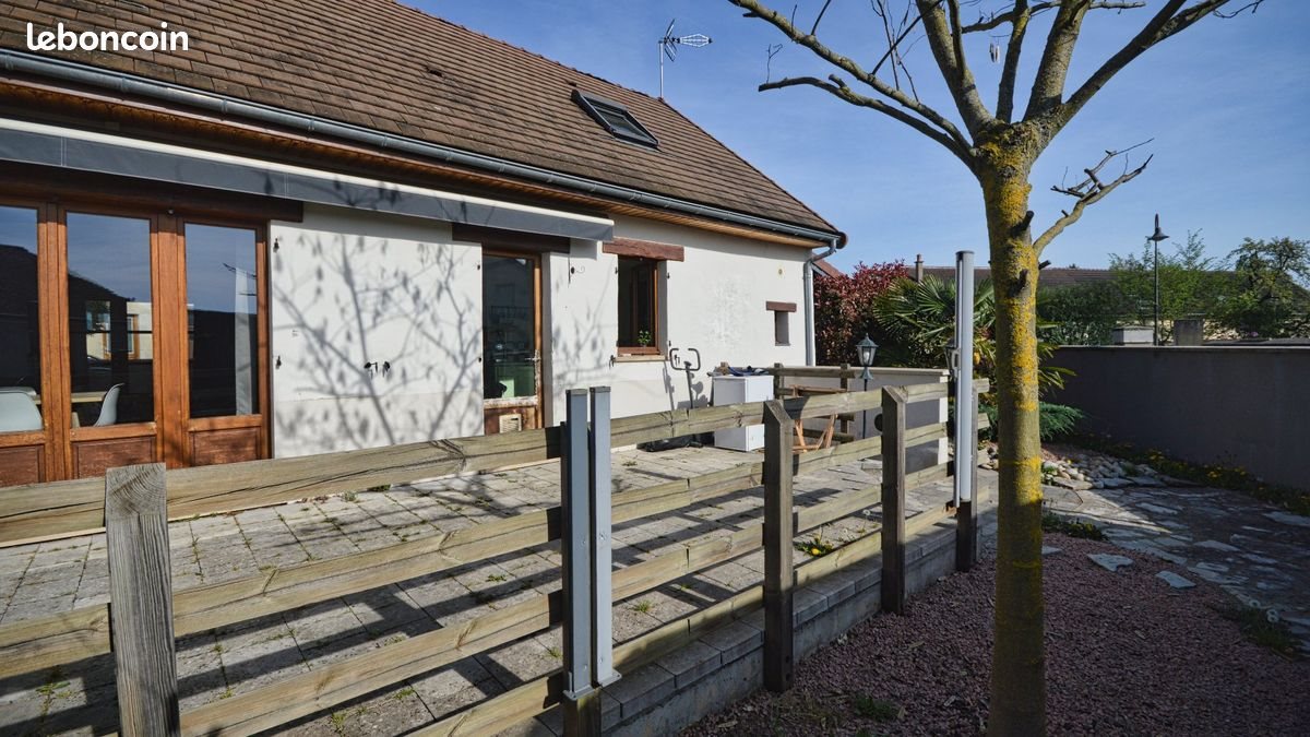 Maison à vendre, 95m², Saint-Germain-des-Fossés