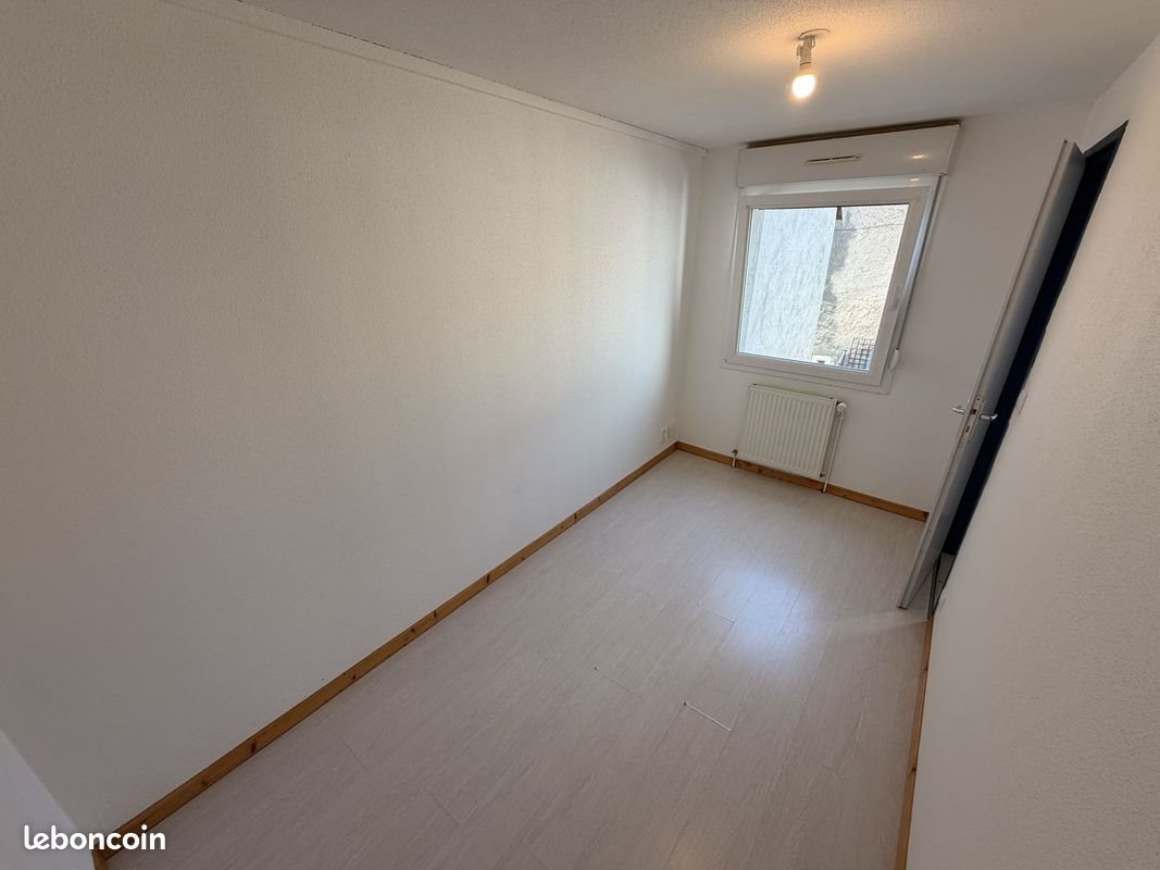 Appartement à louer, 55m², Pusey