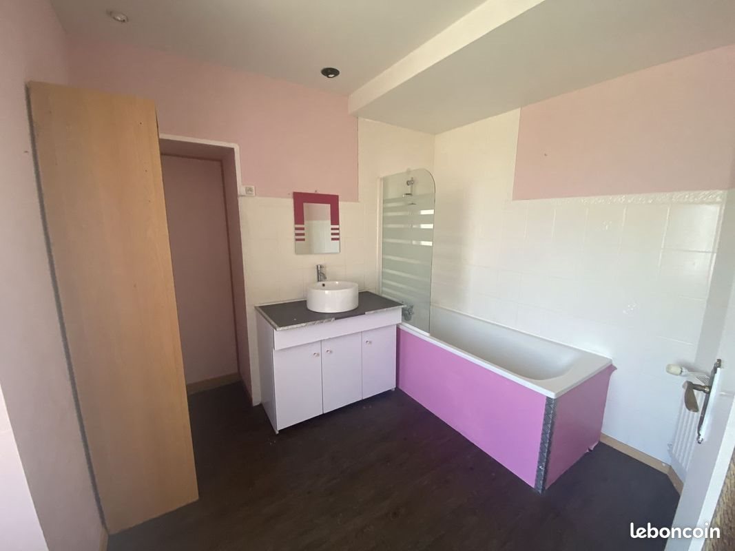 Appartement à louer, 99m², Pusey