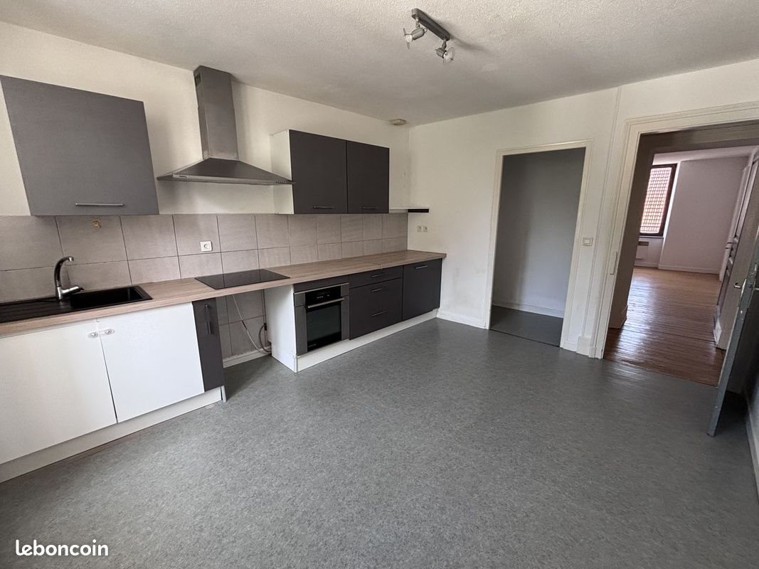 Appartement à vendre, 97m², Port-sur-Saône