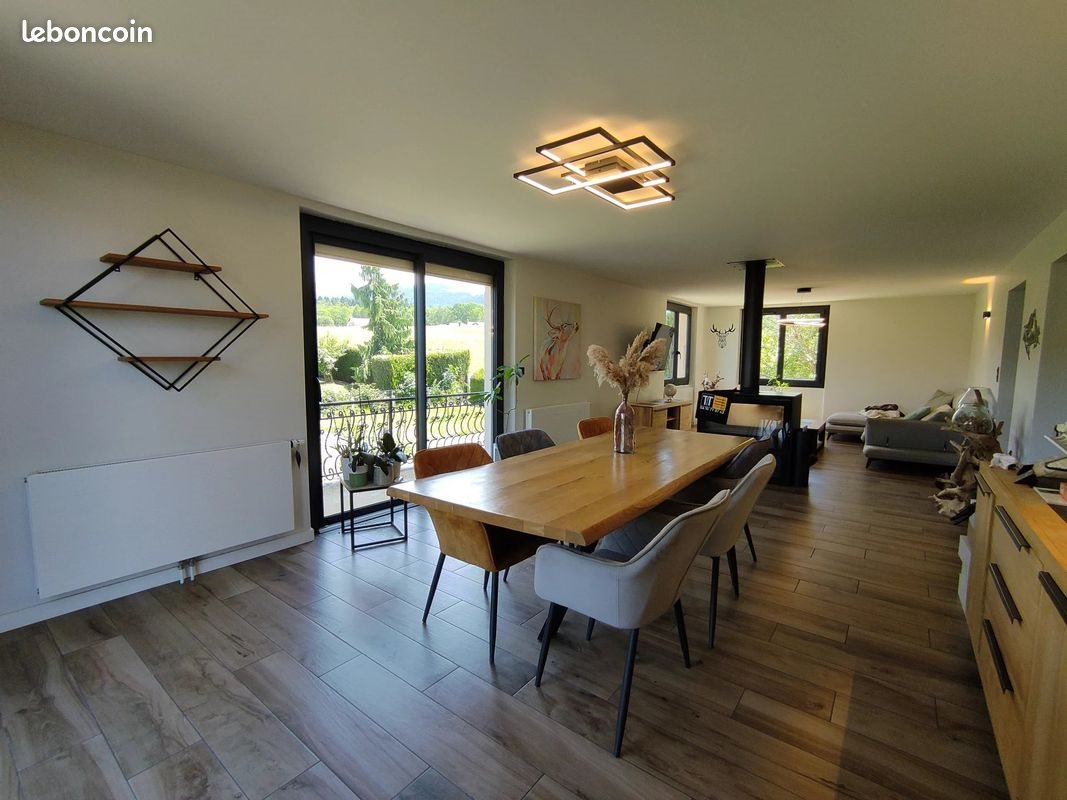 Maison à vendre, 200m², Saint-Paul-en-Chablais