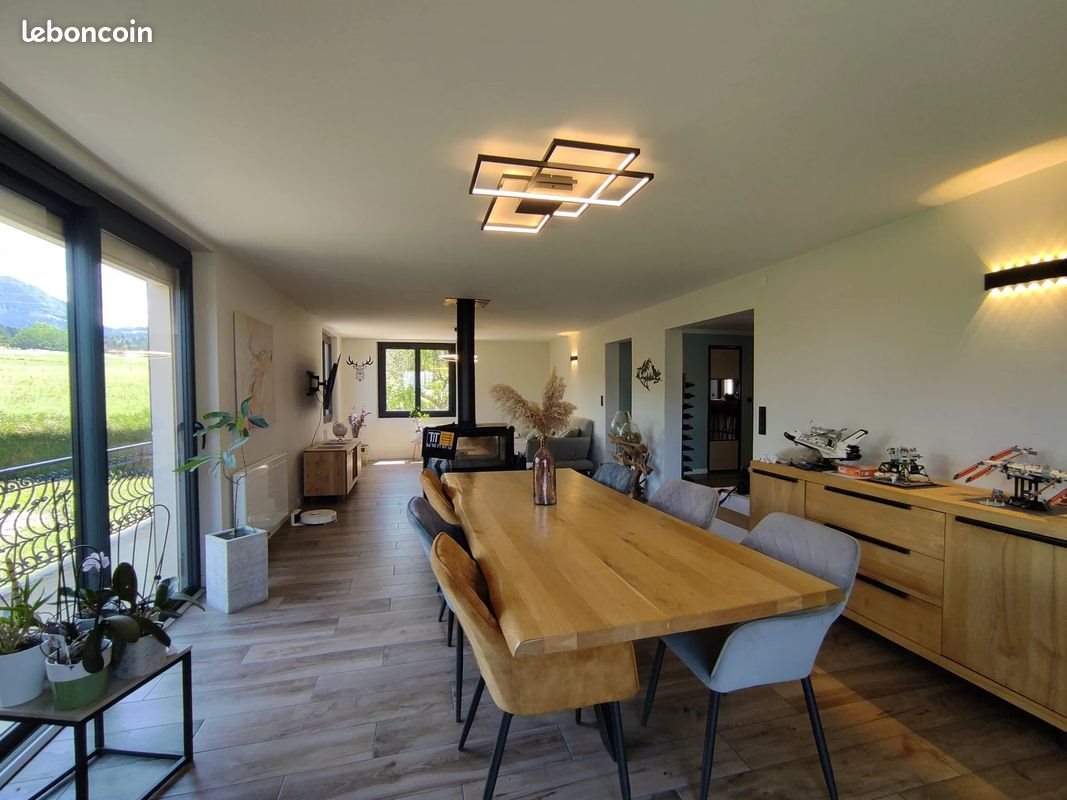 Maison à vendre, 200m², Saint-Paul-en-Chablais