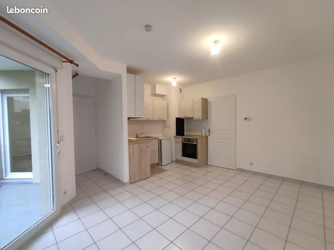 Appartement à louer, 40m², Évian-les-Bains
