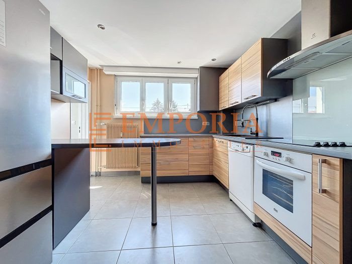 Appartement à louer, 89m², Pulversheim