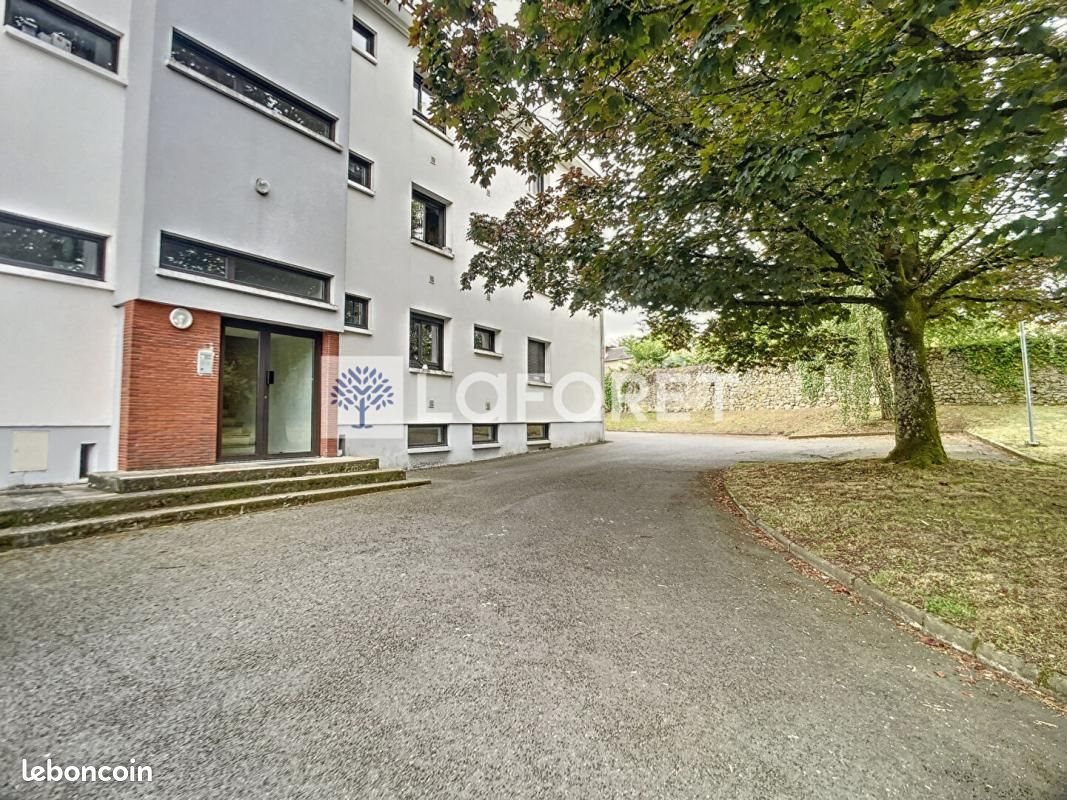Appartement à louer, 91m², Parthenay