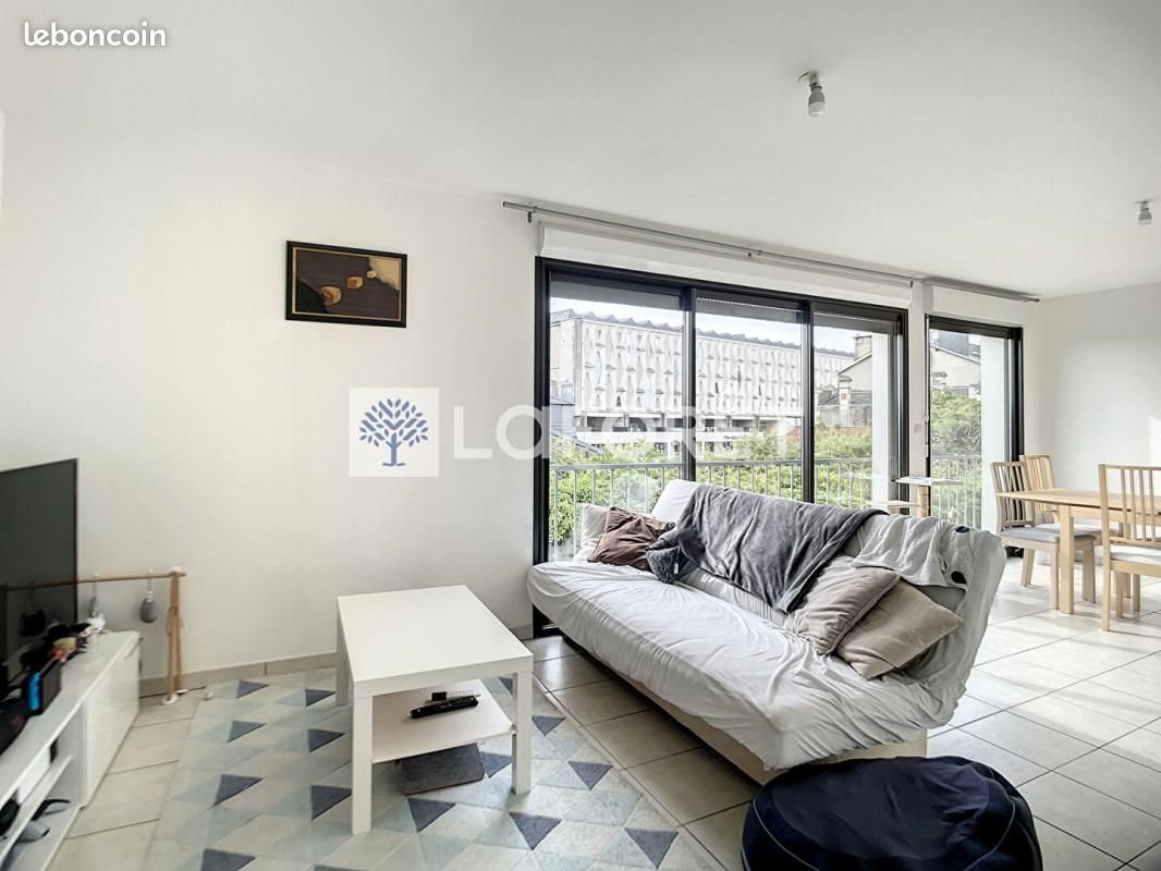 Appartement à louer, 91m², Parthenay