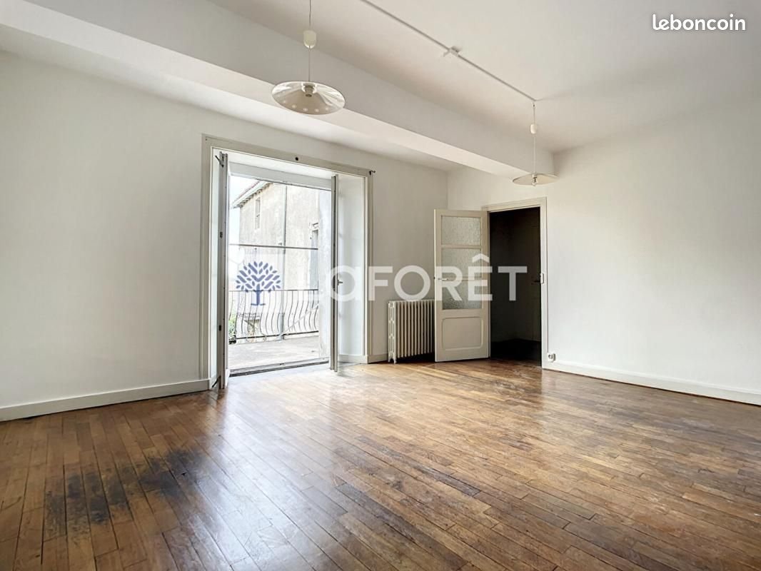 Appartement à louer, 71m², Parthenay