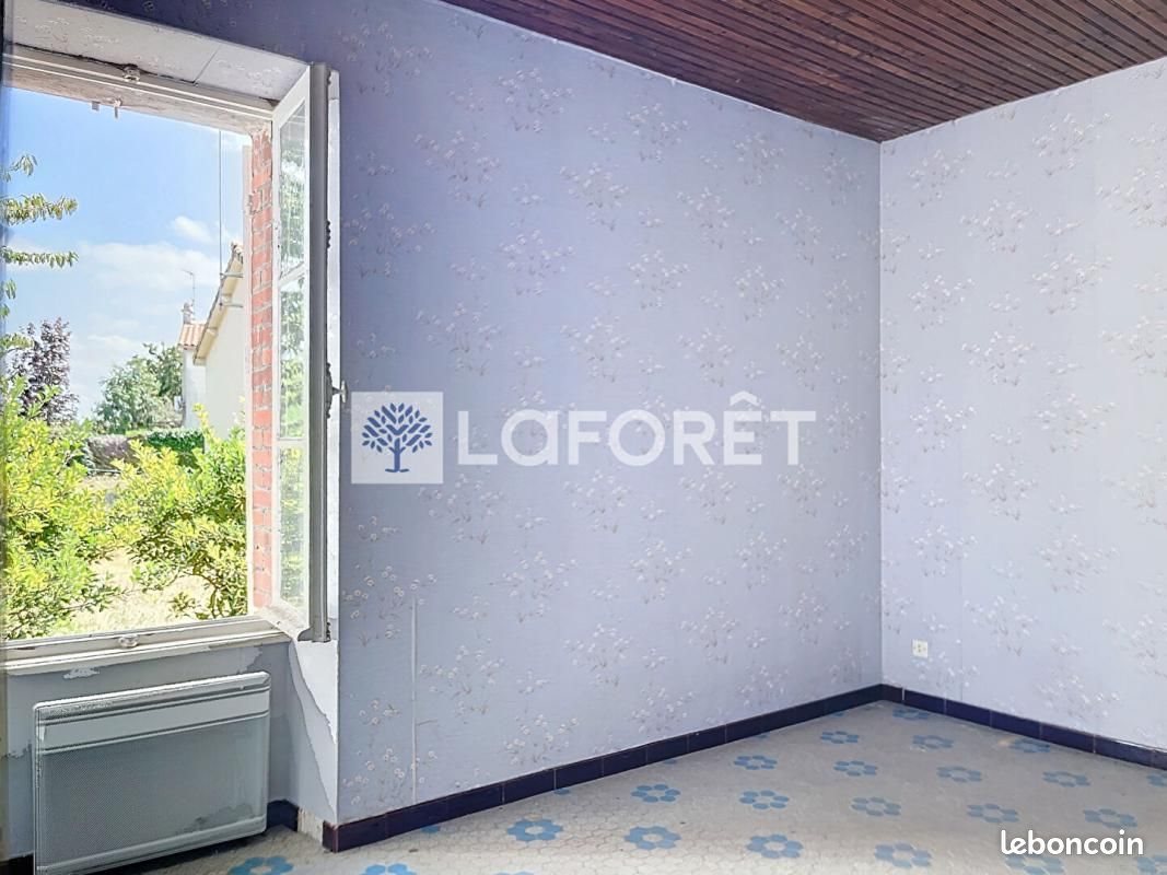 Maison à vendre, 27m², Châtillon-sur-Thouet