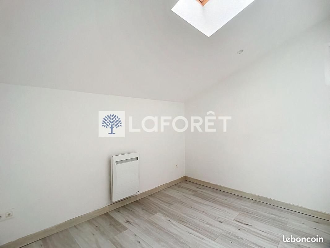 Maison à louer, 55m², Pamplie