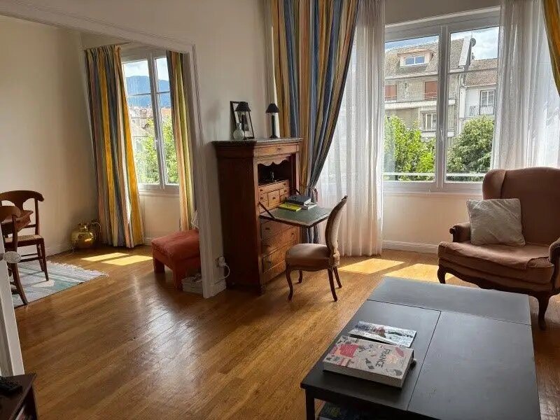 Appartement à vendre, 104m², Thonon-les-Bains