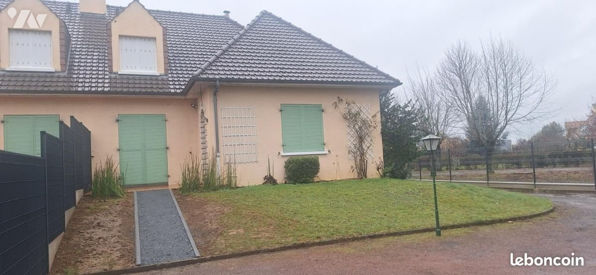 Maison à vendre, 111m², Savigné-l'Evêque