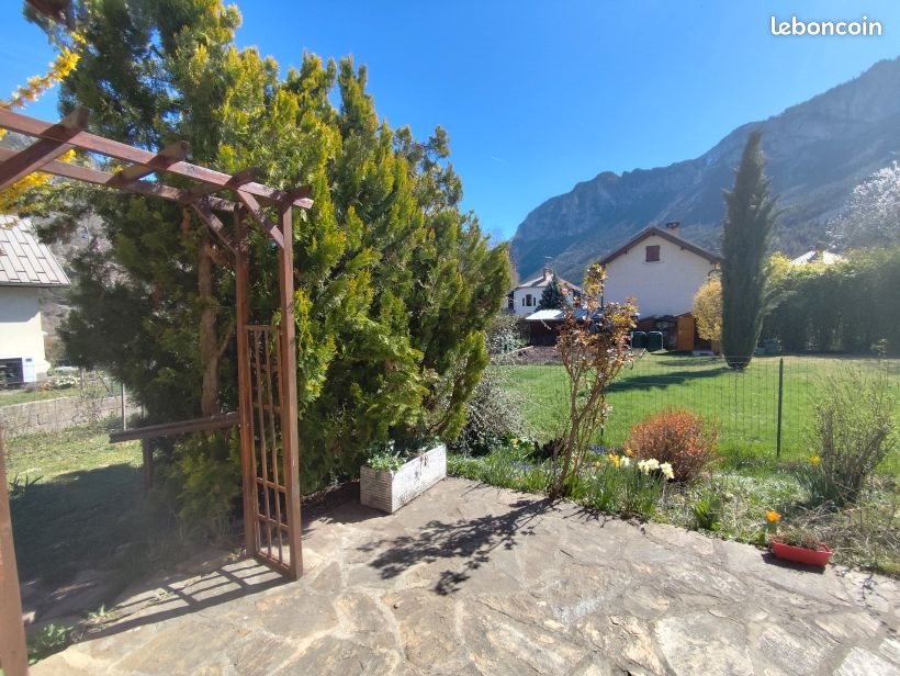 Maison à vendre, 82m², L'Argentière-la-Bessée