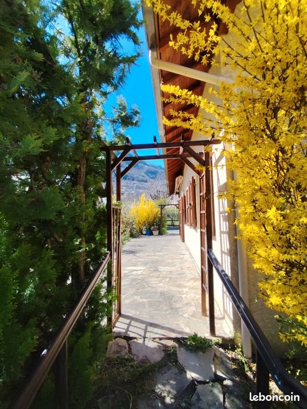 Maison à vendre, 82m², L'Argentière-la-Bessée