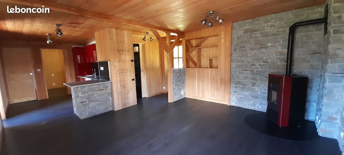 Appartement à louer, 54m², Saint-Martin-de-Queyrières