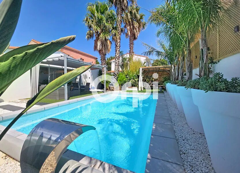 Maison à vendre, 207m², Saint-Estève