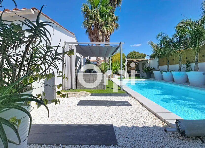 Maison à vendre, 207m², Saint-Estève