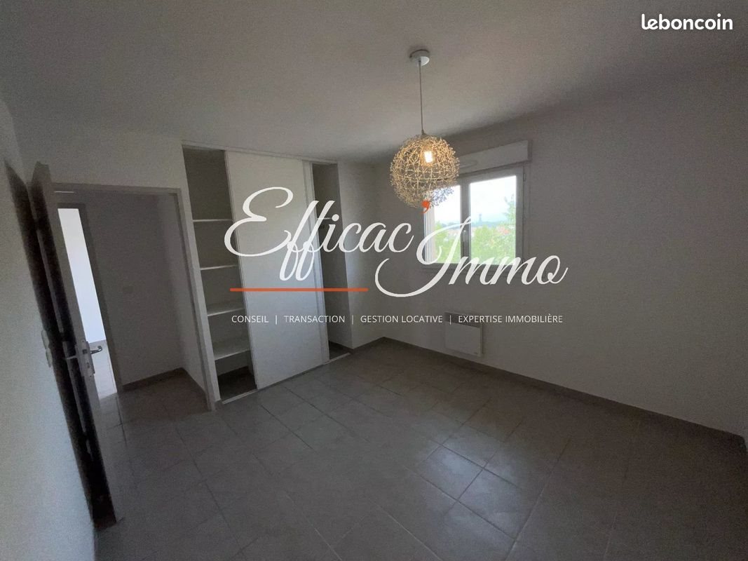 Appartement à louer, 61m², Saint-Estève