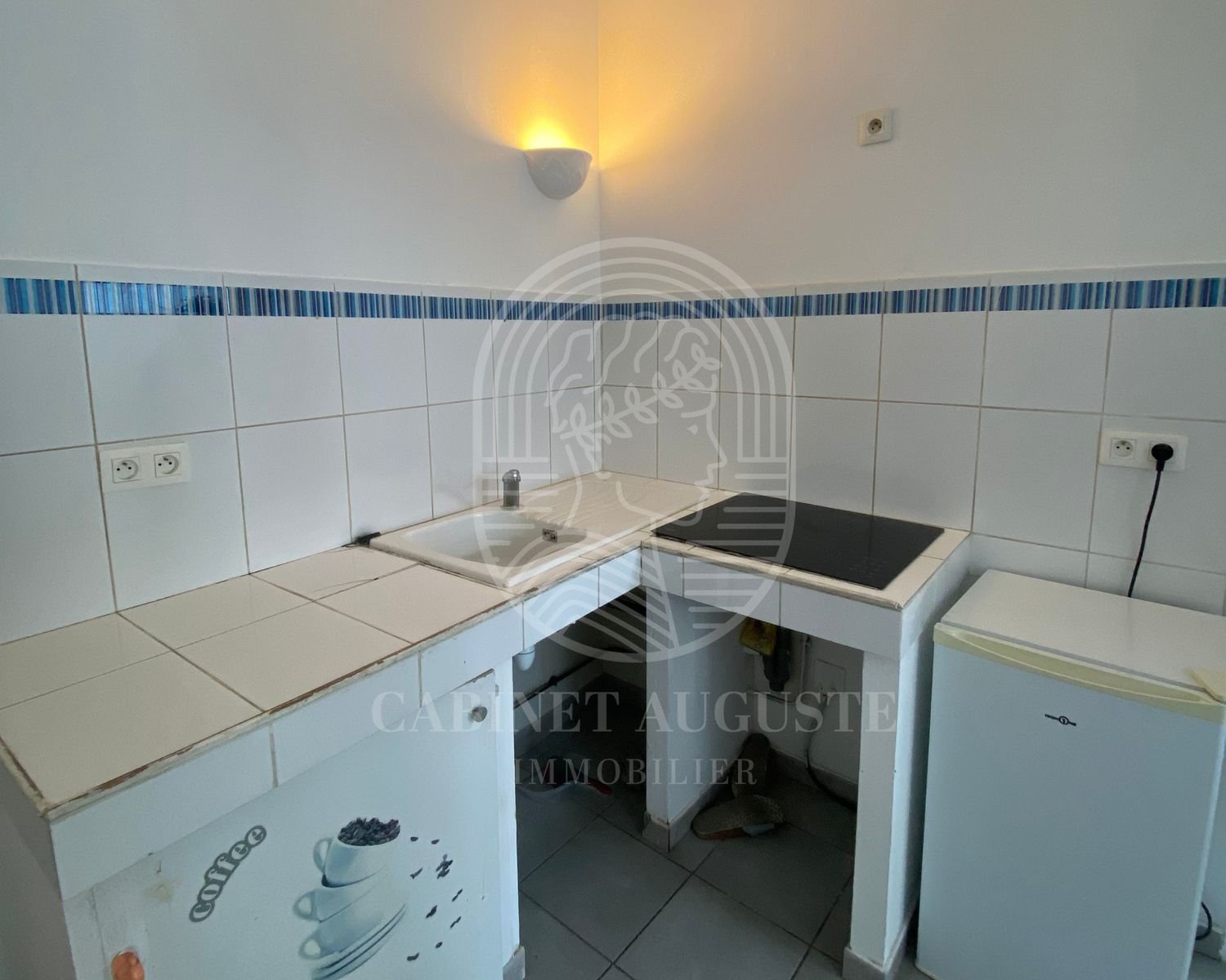 Appartement à louer, 28m², Nîmes