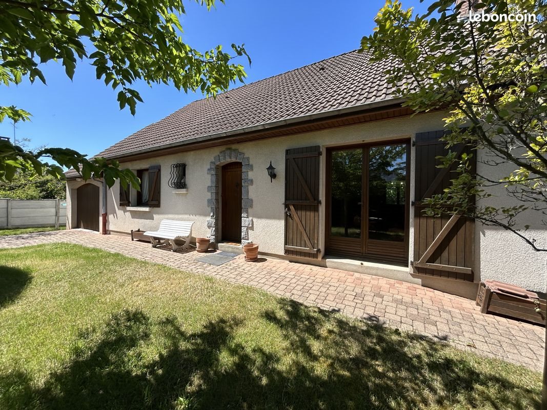 Maison à vendre, 89m², Commentry