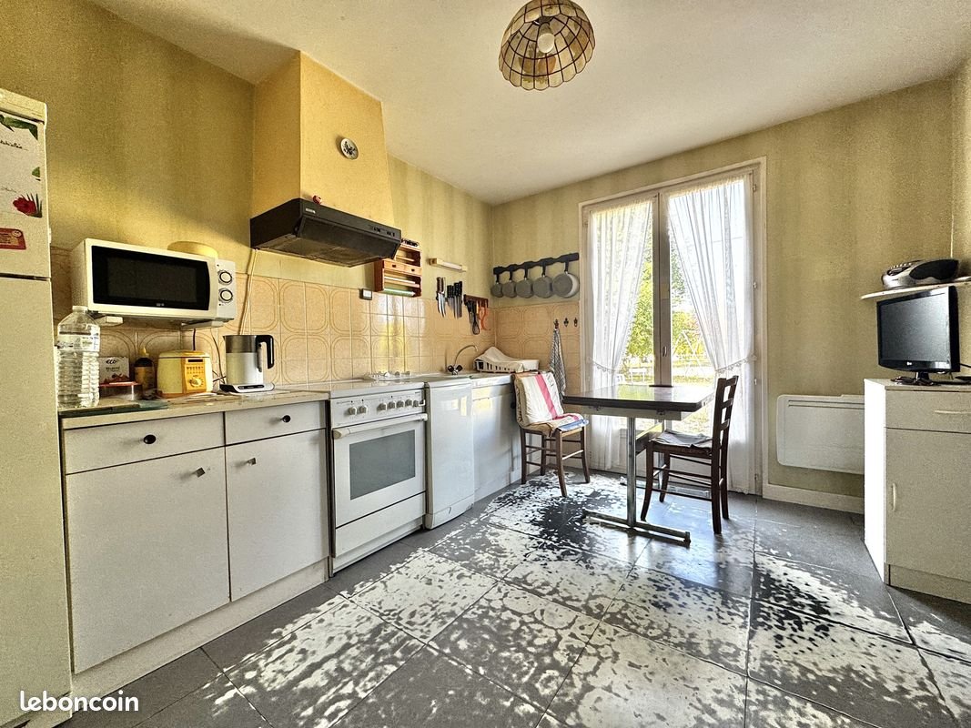 Maison à vendre, 87m², Mazirat