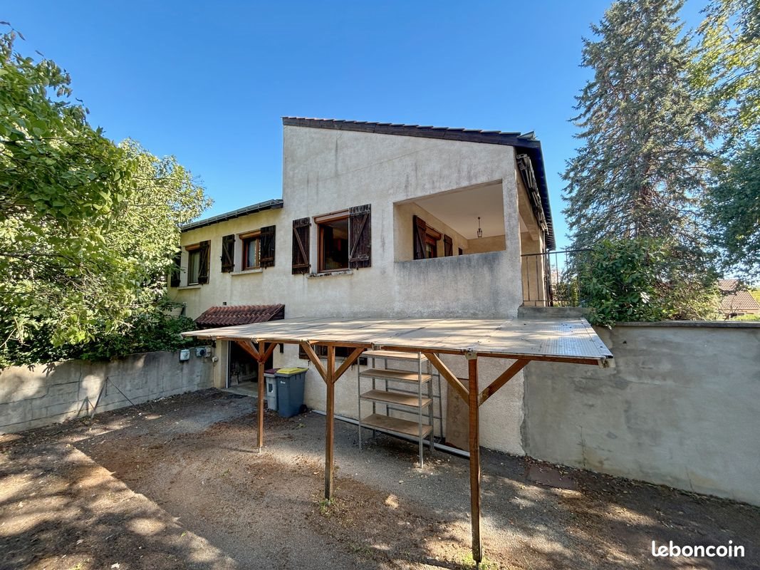 Maison à vendre, 101m², Domérat