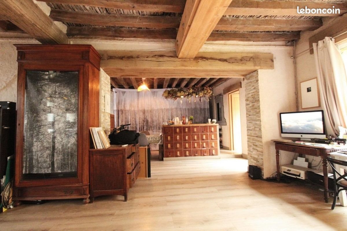 Maison à vendre, 210m², Saint-Sauveur-en-Puisaye