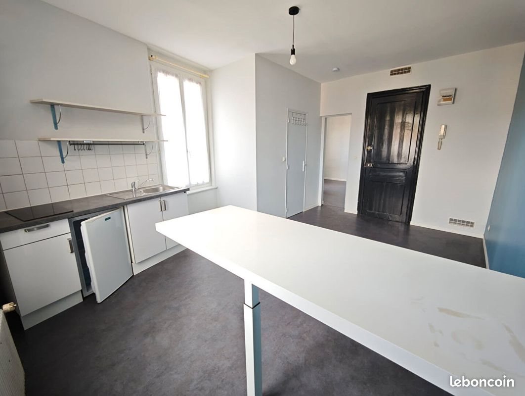 Appartement à louer, 29m², Valenciennes