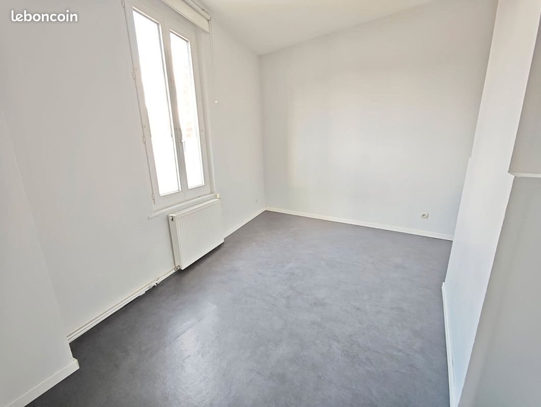 Appartement à louer, 29m², Valenciennes