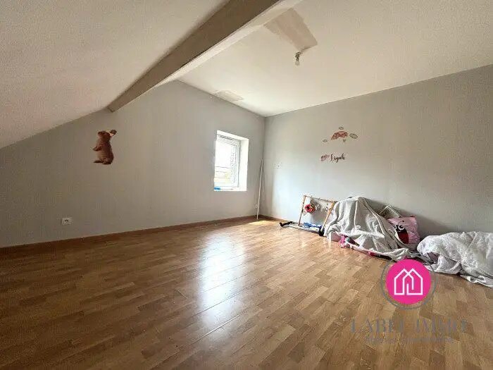 Appartement à vendre, 142m², Raismes