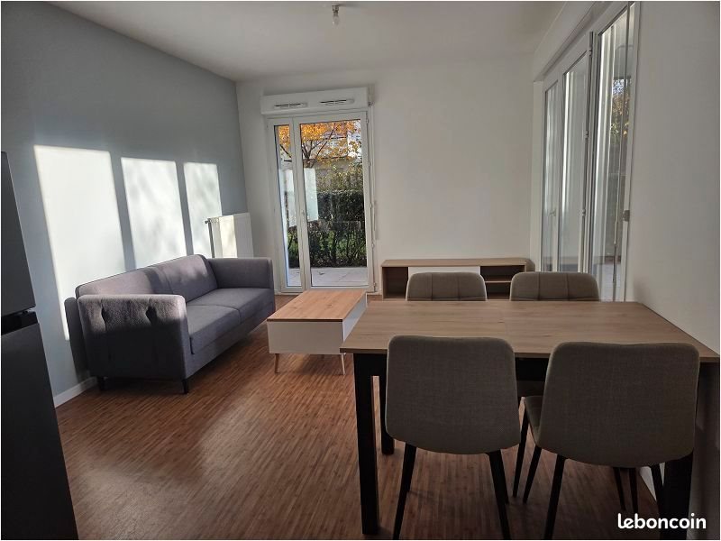 Appartement à louer, 55m², Lille