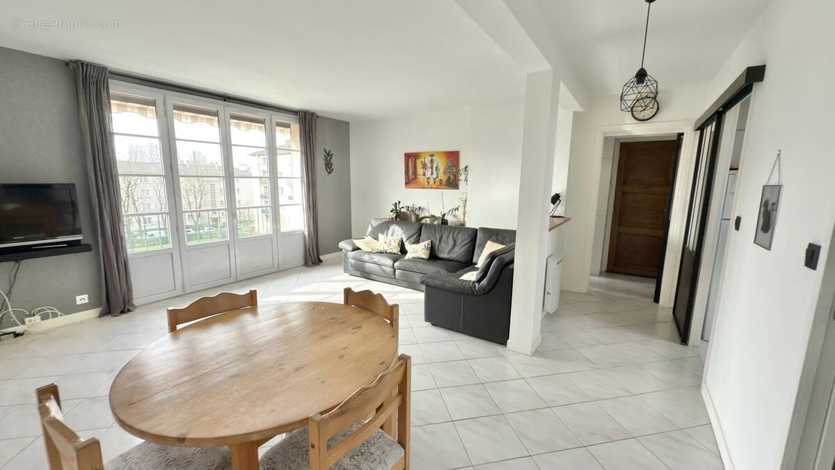 Appartement à vendre, 75m², Saint-Gratien