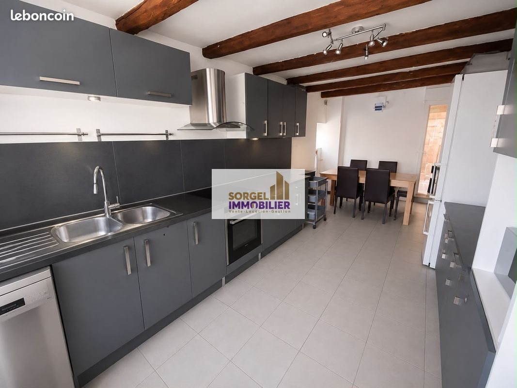 Appartement à louer, 110m², Niedernai