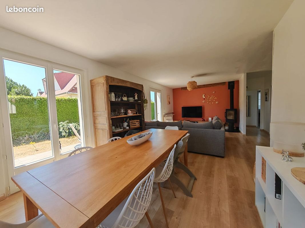 Maison à vendre, 150m², Fontaine-Etoupefour