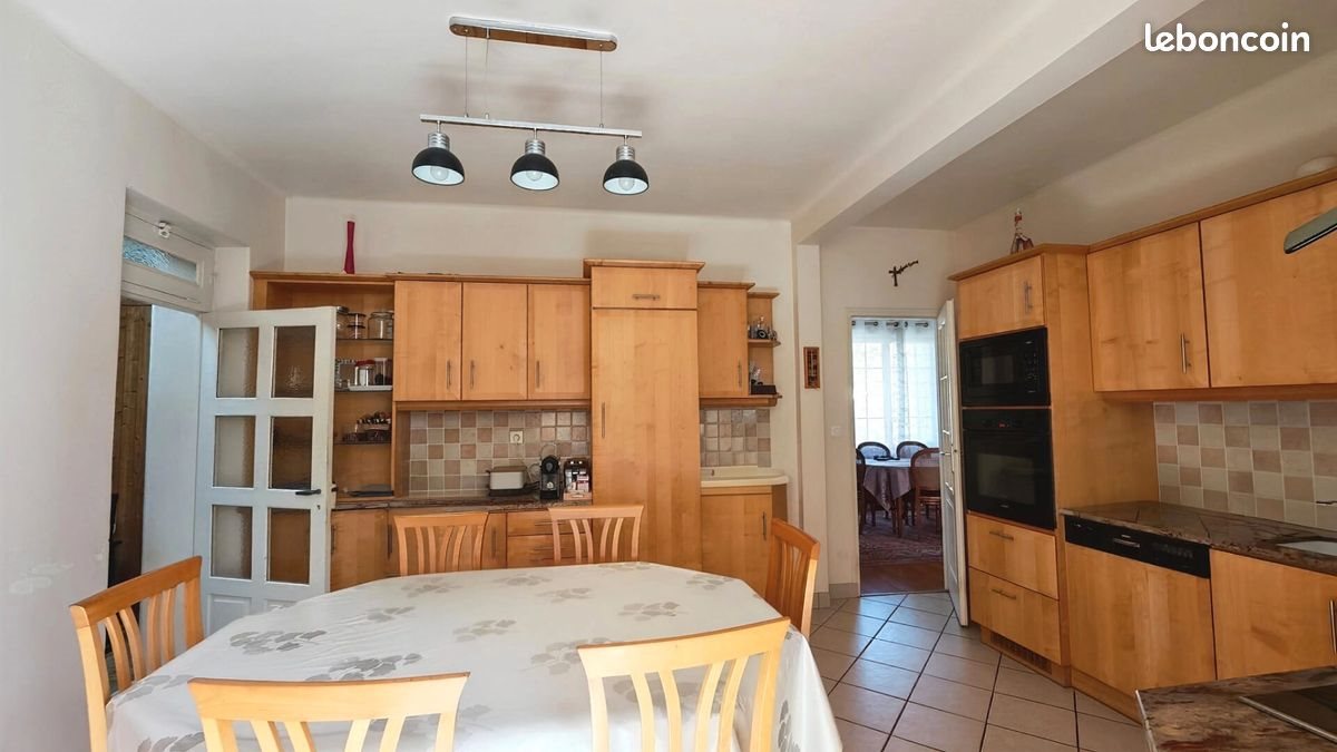 Maison à vendre, 210m², Caen
