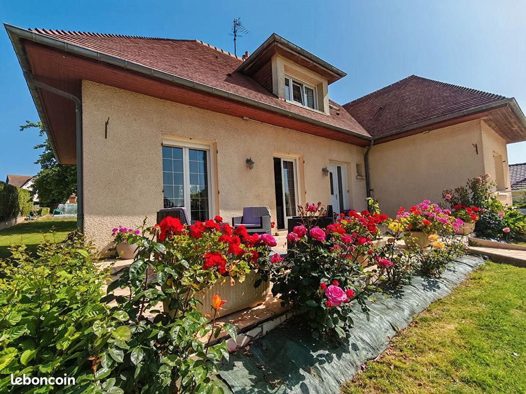 Maison à vendre, 138m², Rots