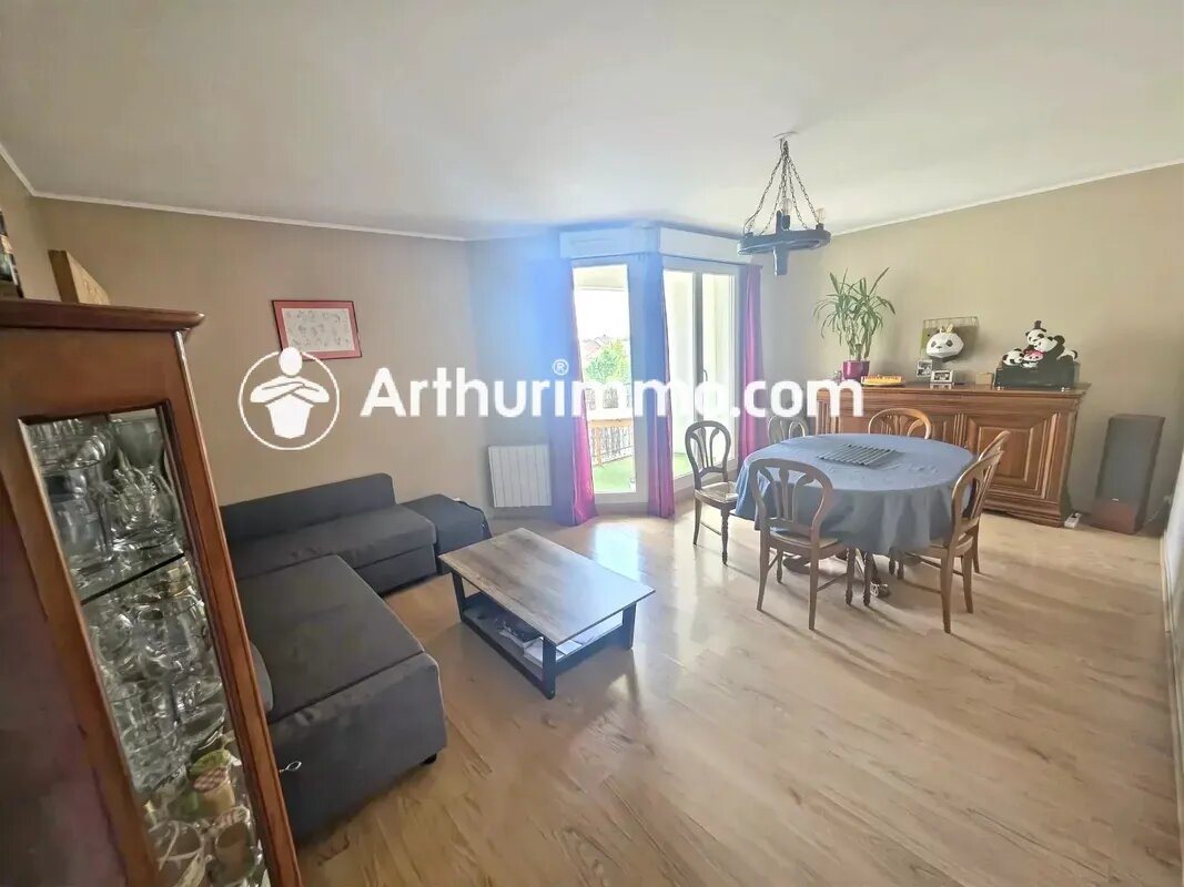 Appartement à vendre, 67m², Savigny-le-Temple
