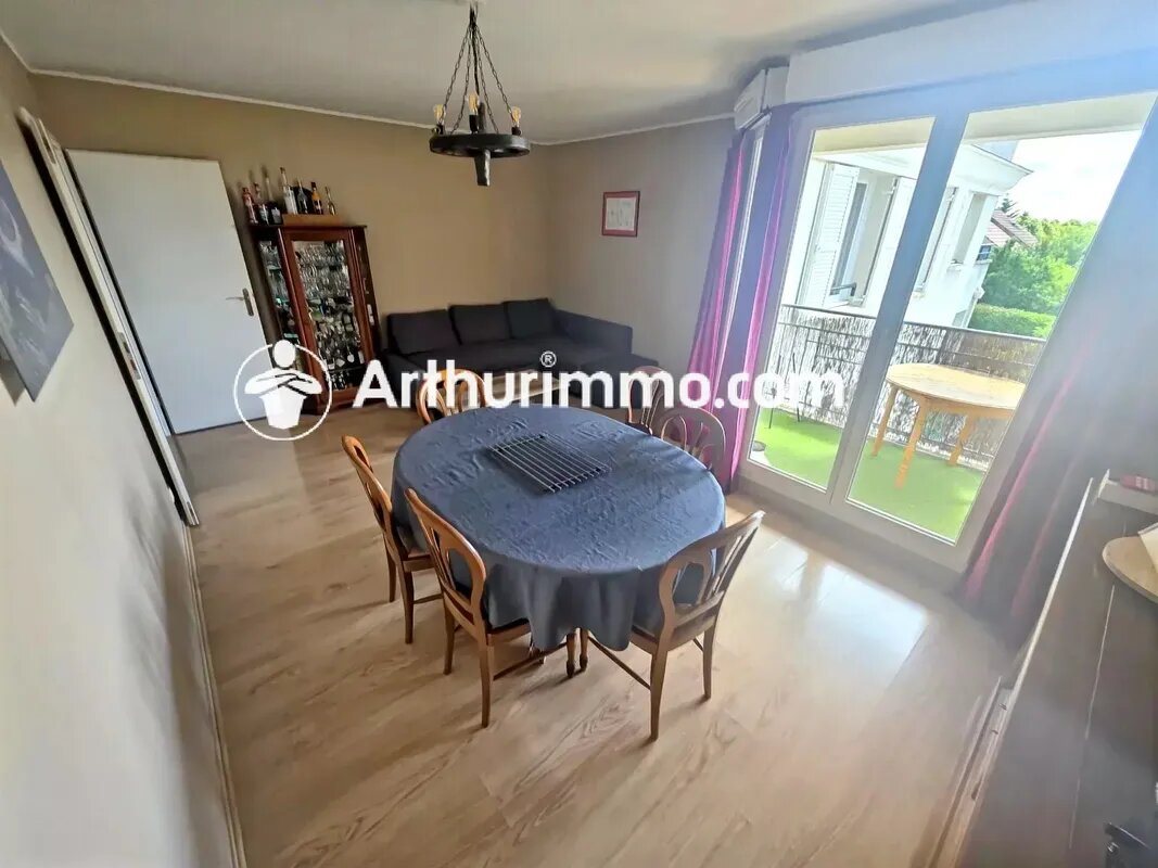Appartement à vendre, 67m², Savigny-le-Temple